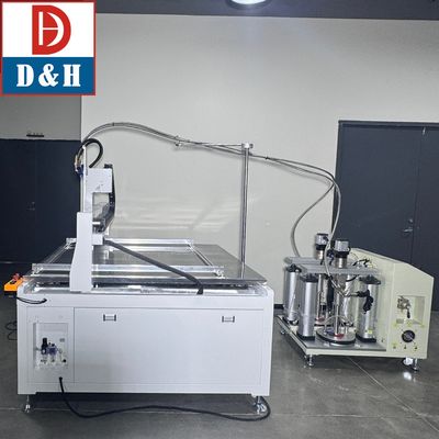 50 KG Festkleber Automatische Sprühklebermaschine für eine reibungslose und präzise Anwendung